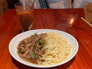 黑椒牛柳丝意粉