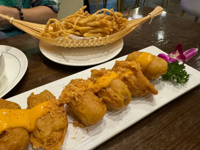 炸菇、脆炸蘿蔔糕