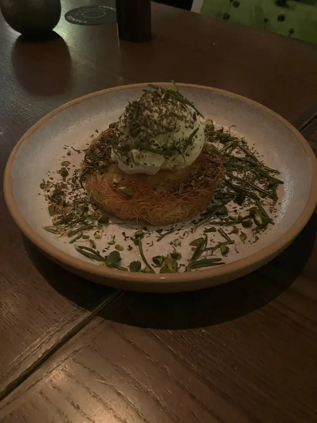 Knafeh