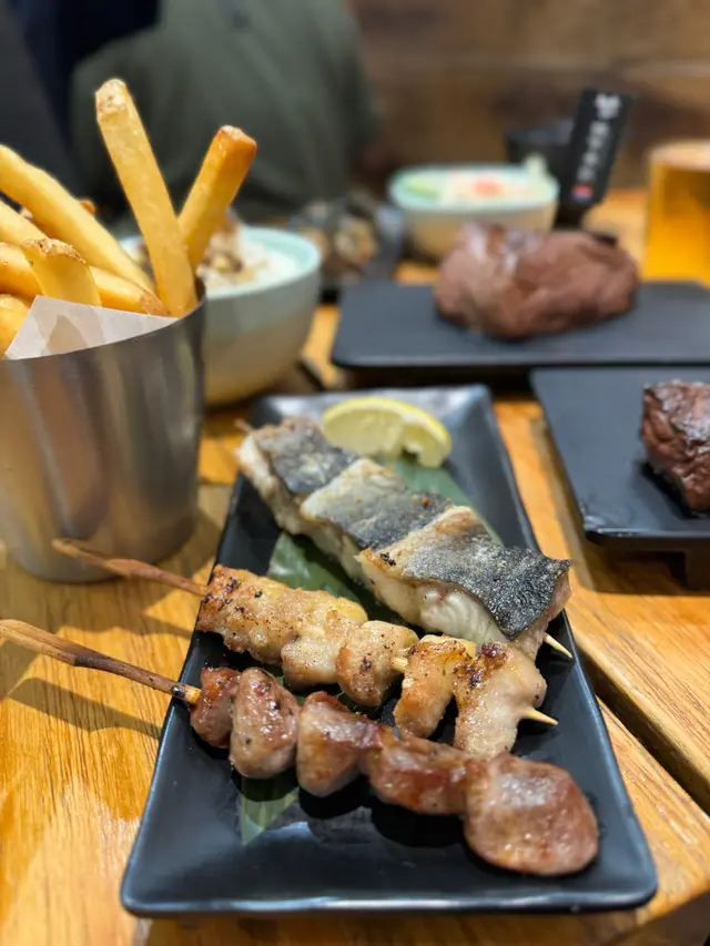 雞腎串,雞軟骨串,鹽燒白鱔串