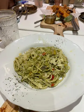 香草青酱鸡肉芦荟意大利粉