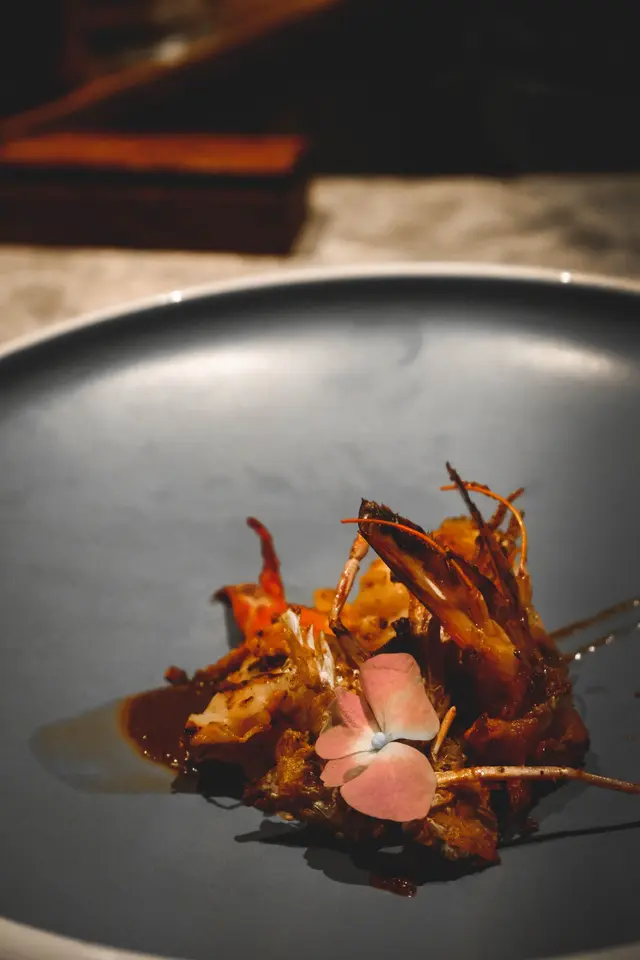 鐵板大蝦配海膽松露醬