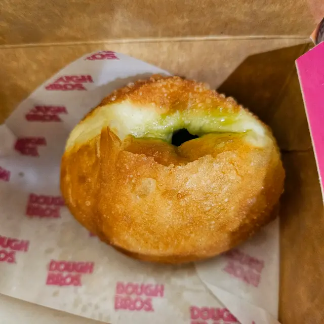 開心果白朱古力冬甩