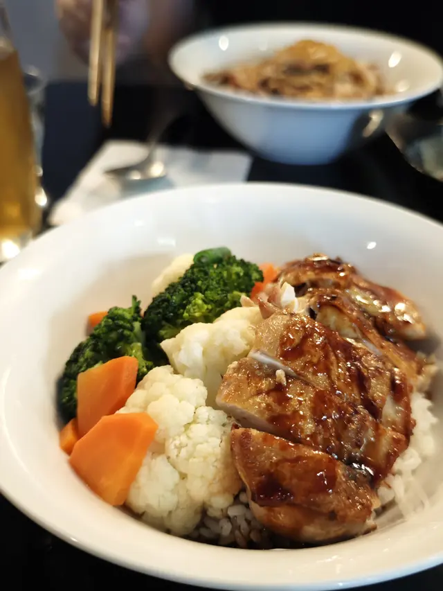 pop  up  雞丼