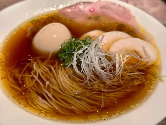 醬油拉麵
