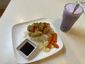 椒盐鱼饭(敏鱼) + 香芋珍珠