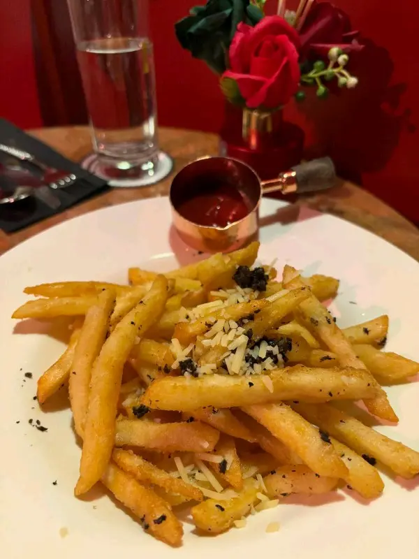 巴馬臣芝士黑松露薯條