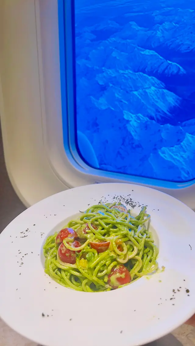 忌廉菠菜車厘茄意粉