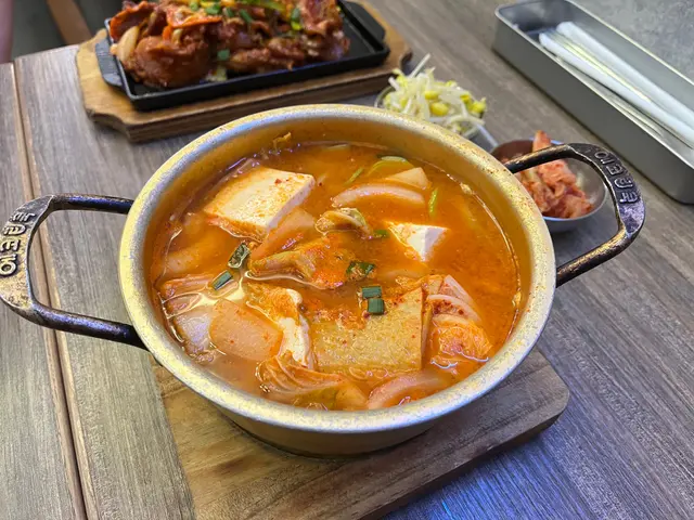 傳統豆腐海鮮湯