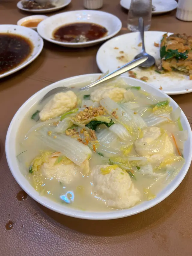 上湯鮮甜👌🏻白菜炆得夠淋 🥬 清清淡淡好選擇✅