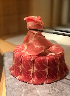 生日肉蛋糕