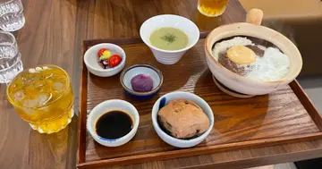 素窩蛋免治牛肉煲仔飯