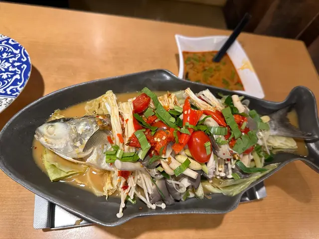 冬陰功明爐烏頭魚