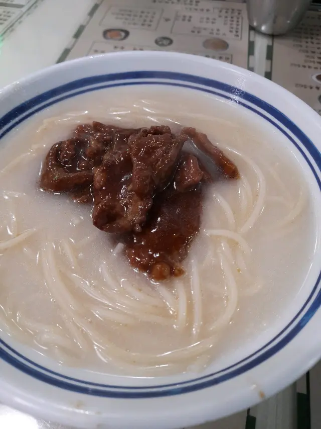 沙爹牛肉意粉