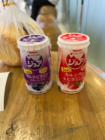 益力多乳酪饮品（士多啤梨  蓝莓）