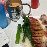 肥叉燒肉飯 + 熱奶茶