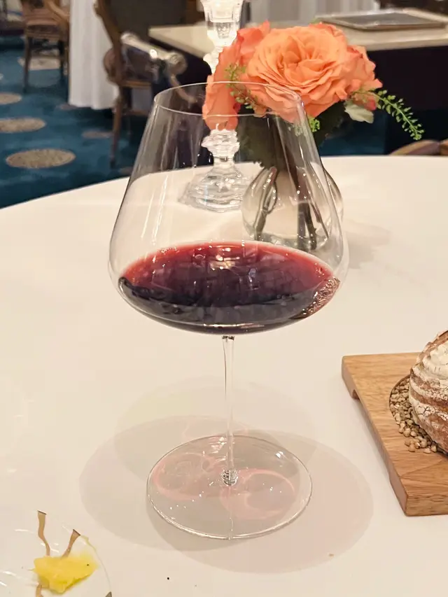 Domaine Duroché Gevry-Chambertin 2020 (in the Glass)