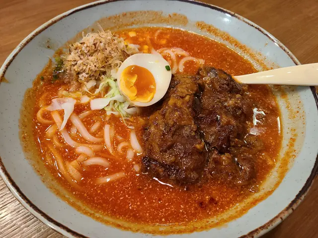 慢煮豬軟骨烏冬