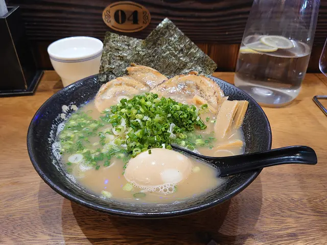 蔥山拉麵
