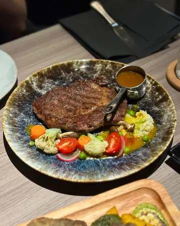 香煎肉眼扒(8安士)