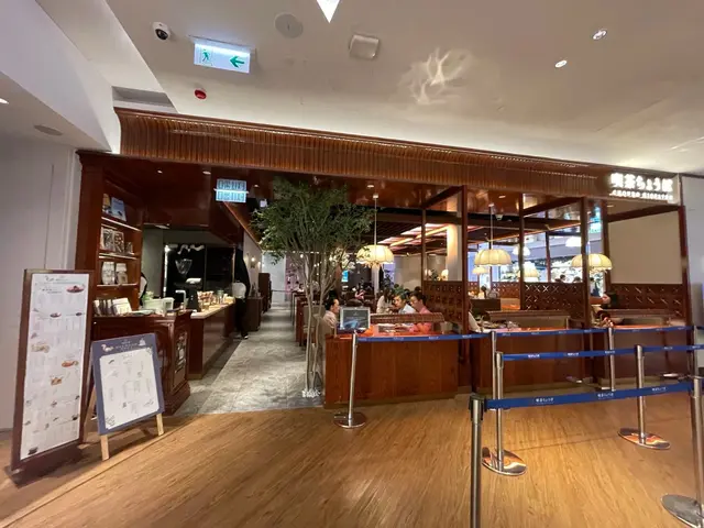 銅鑼灣店下午茶有六折,晚餐有八八折。尖沙咀分店沒有任何折扣優惠。 就算再去都只會去銅鑼灣分店。