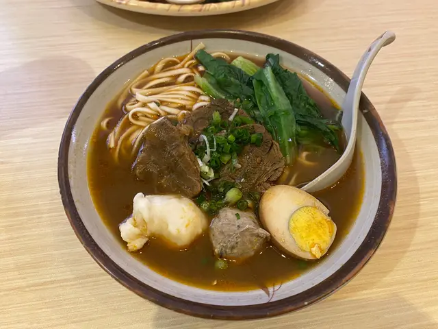 豐盛台灣牛肉湯麵