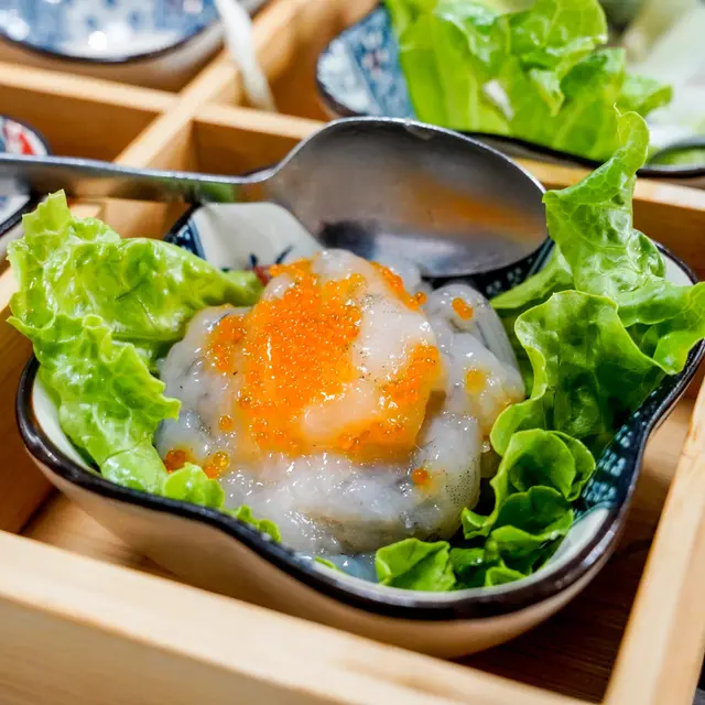 招牌手打蟹子蝦滑