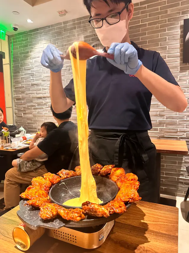 UFO芝士火鍋(無骨)