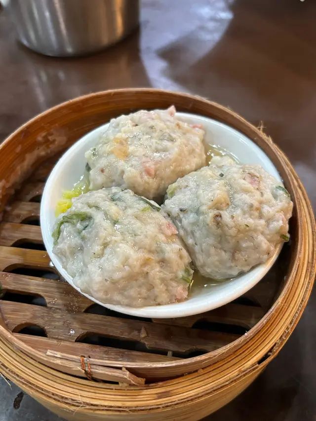 鯪魚球