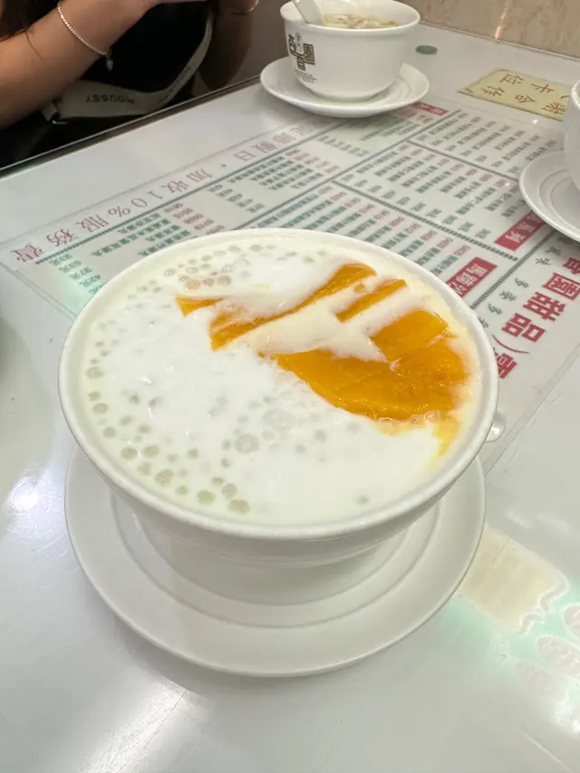芒果鮮椰汁西米