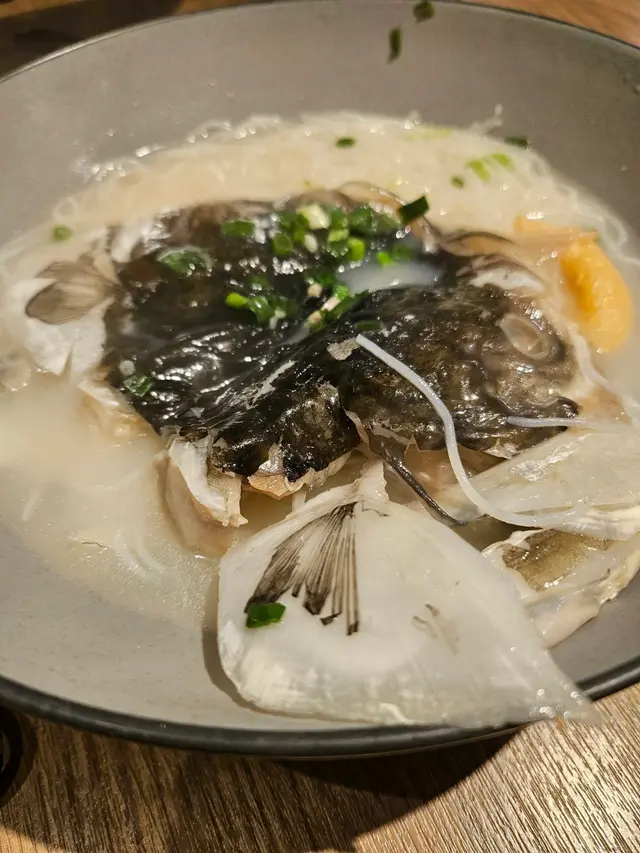 魚頭湯米粉