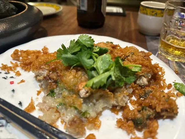 好似唔熟咁，唔係平時食開嘅質感，難食。