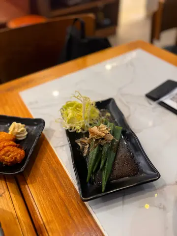 秋葵沙律