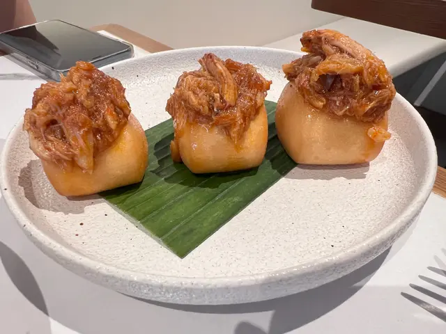 辣椒蟹饅頭