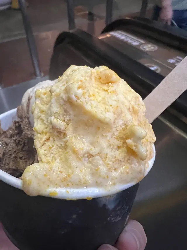 雪糕球: 金芝麻、南瓜🎃、Mocha ☕️