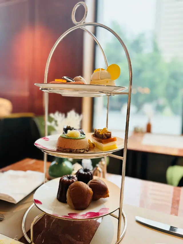 Autumn  🍂  Afternoon  Tea