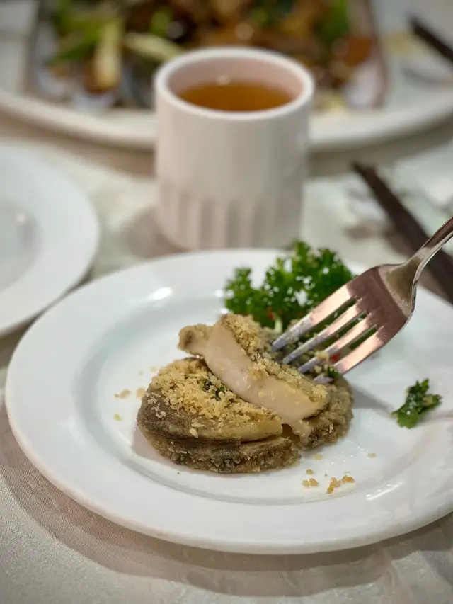 椒鹽焗南非鮑魚