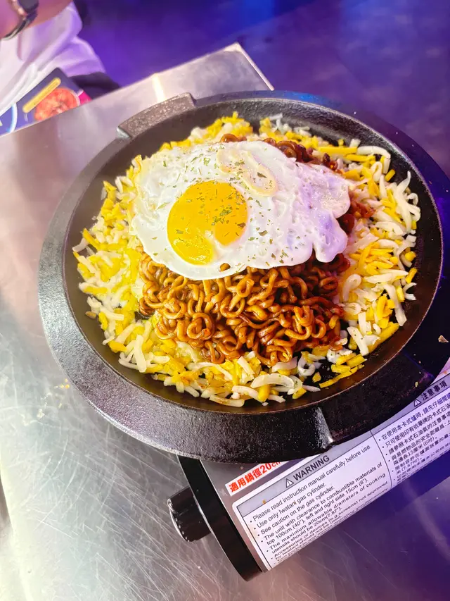 大推🔥 #芝士鐵板黑松露炸醬拉麵