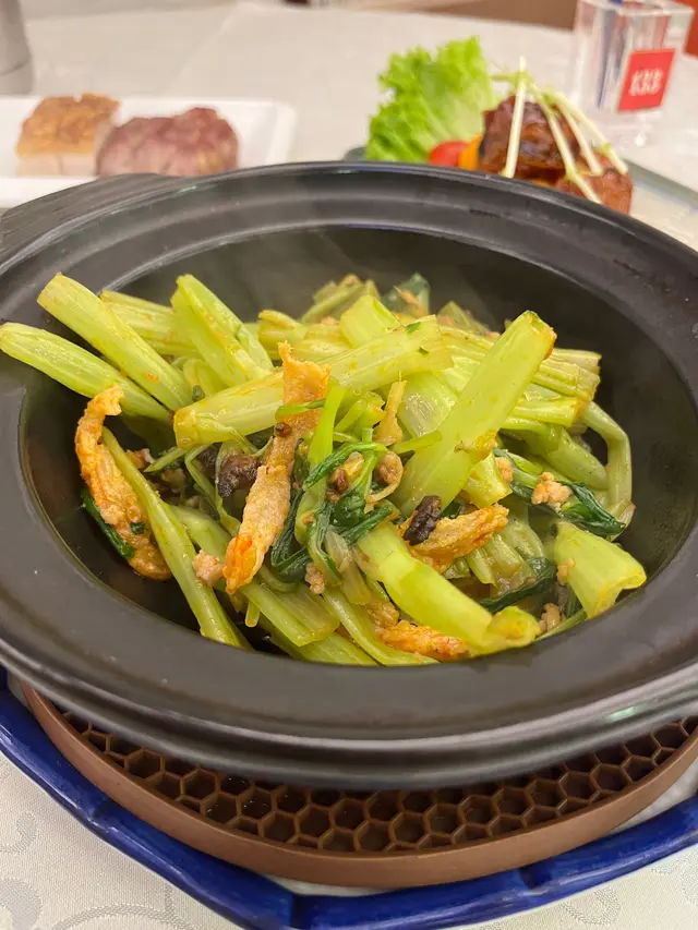 蝦乾啫啫通菜煲