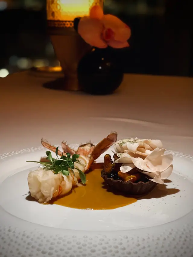 挪威海蝥蝦伴時令蘑菇撻配香茅汁