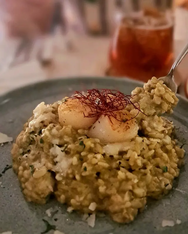 牛油香煎帶子鮮蠔汁意大利飯