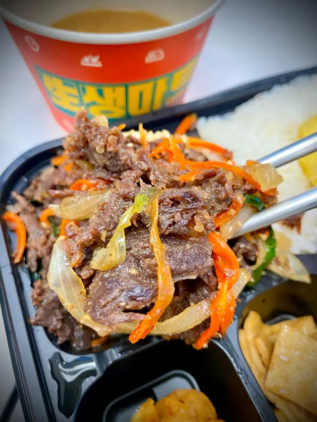 📌醬醃烤牛肉定食