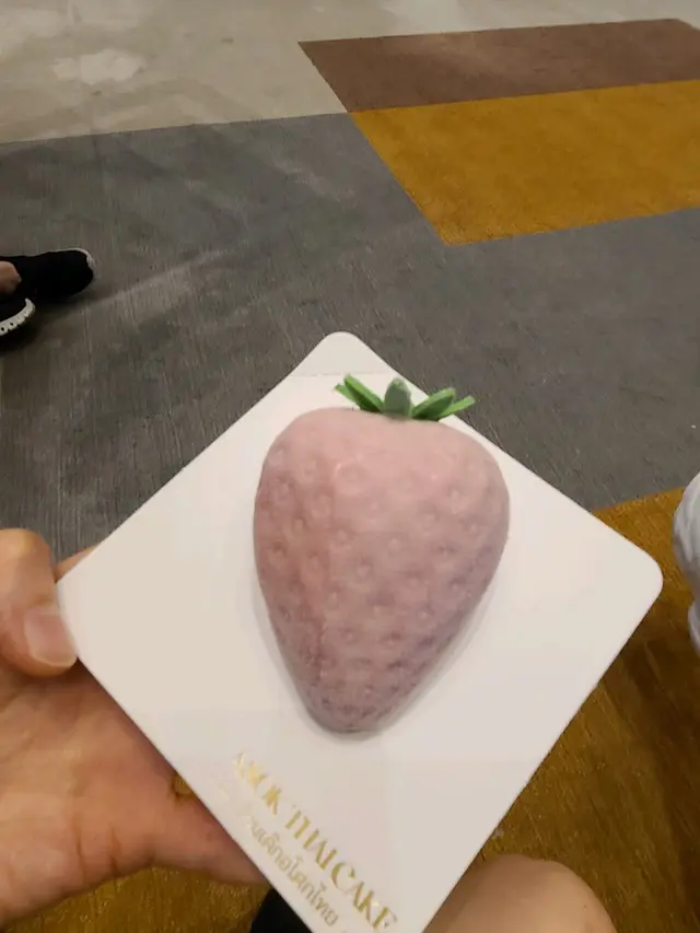 泰國青檸士多啤梨慕絲蛋糕