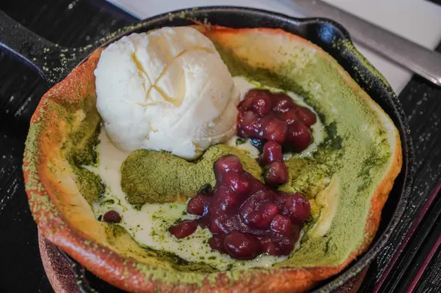 Dutch Baby Pancake 抹茶及紅豆