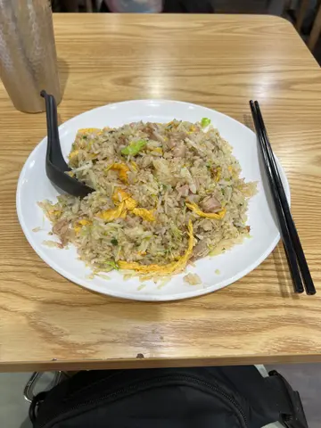 咸鱼鸡粒炒饭