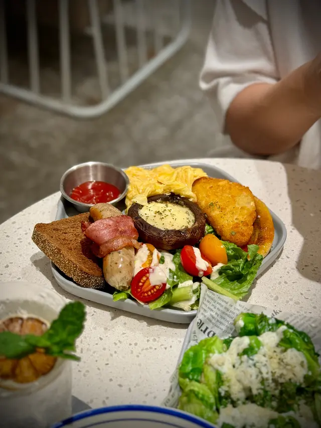 冚棒唥全日早餐