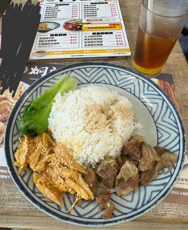 雙拼手撕雞牛腩飯