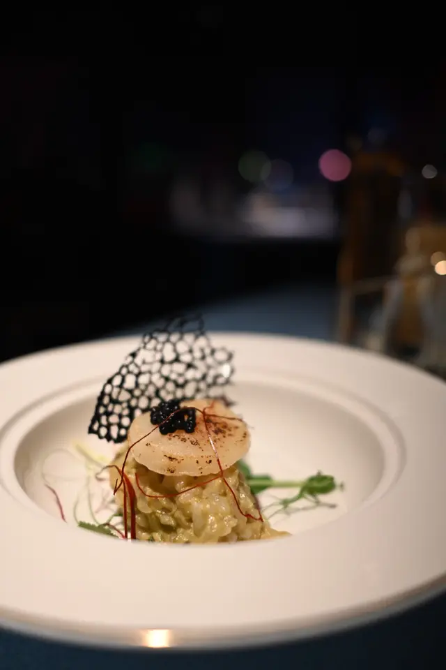 輕炙日本鮮帶子配鮮蠔忌廉意大利飯