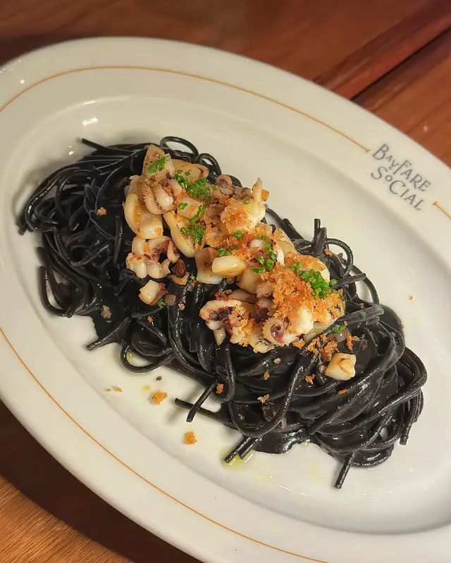 Black  spaghetti