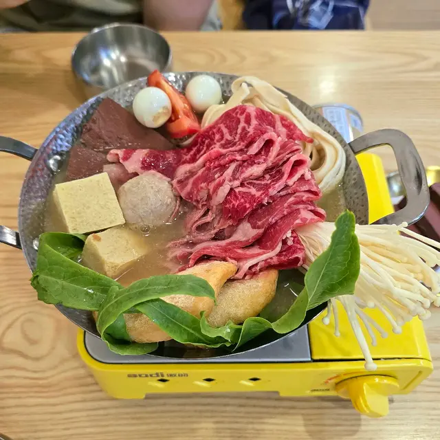 台式一人鍋 安格斯肩脾三角肥牛鍋